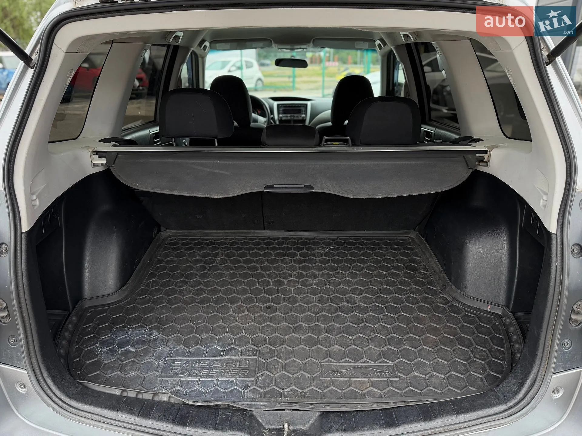 2010 Subaru Forester - мініатюра 16