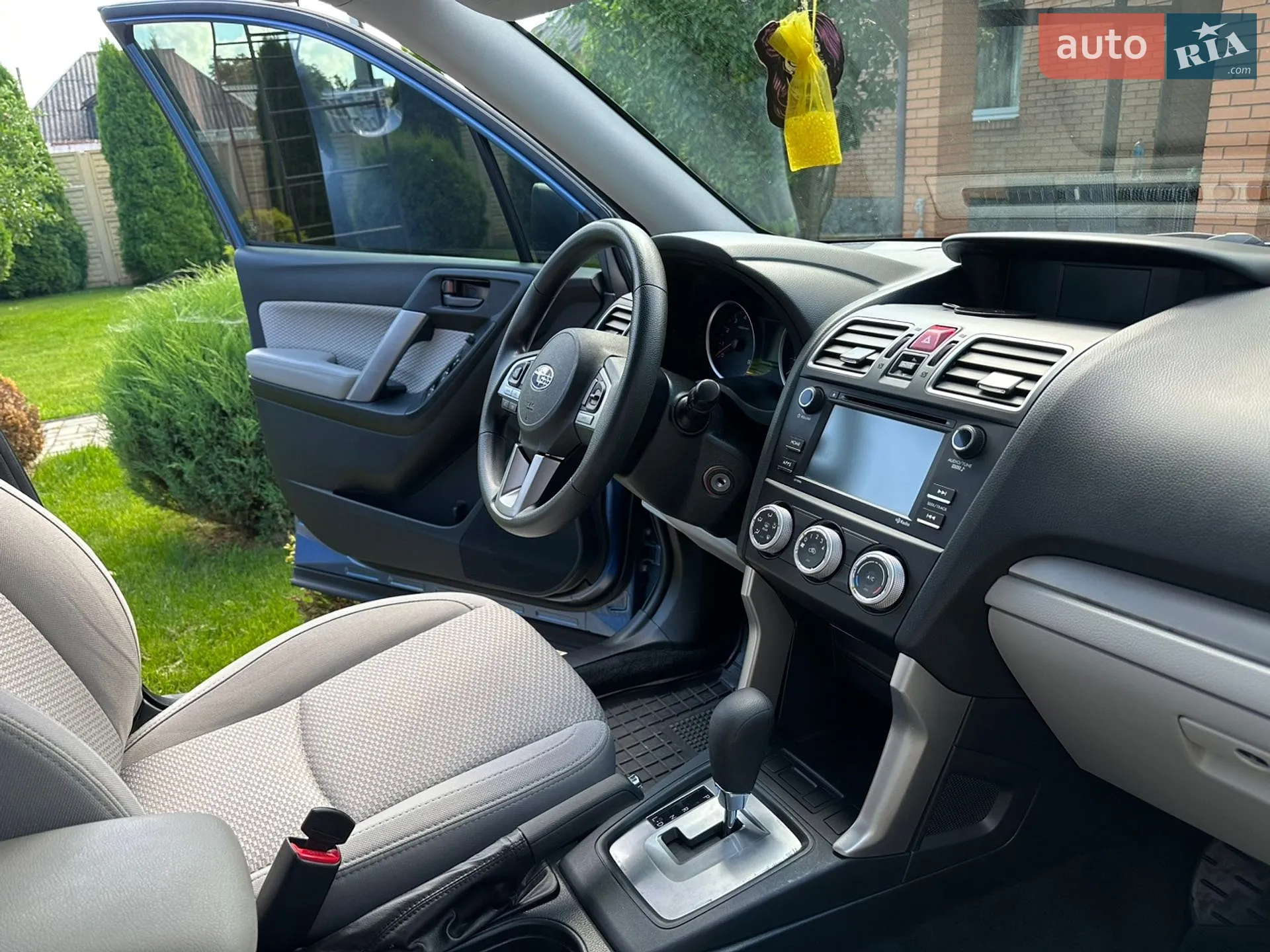 2017 Subaru Forester - мініатюра 21