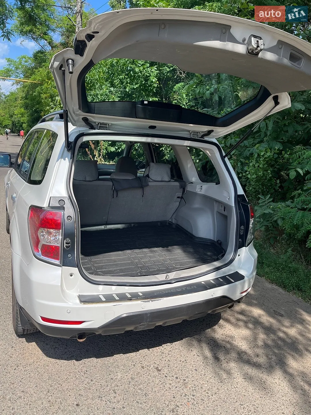 2011 Subaru Forester - мініатюра 2