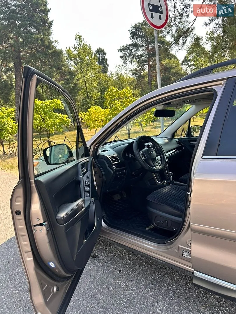 2016 Subaru Forester - мініатюра 14