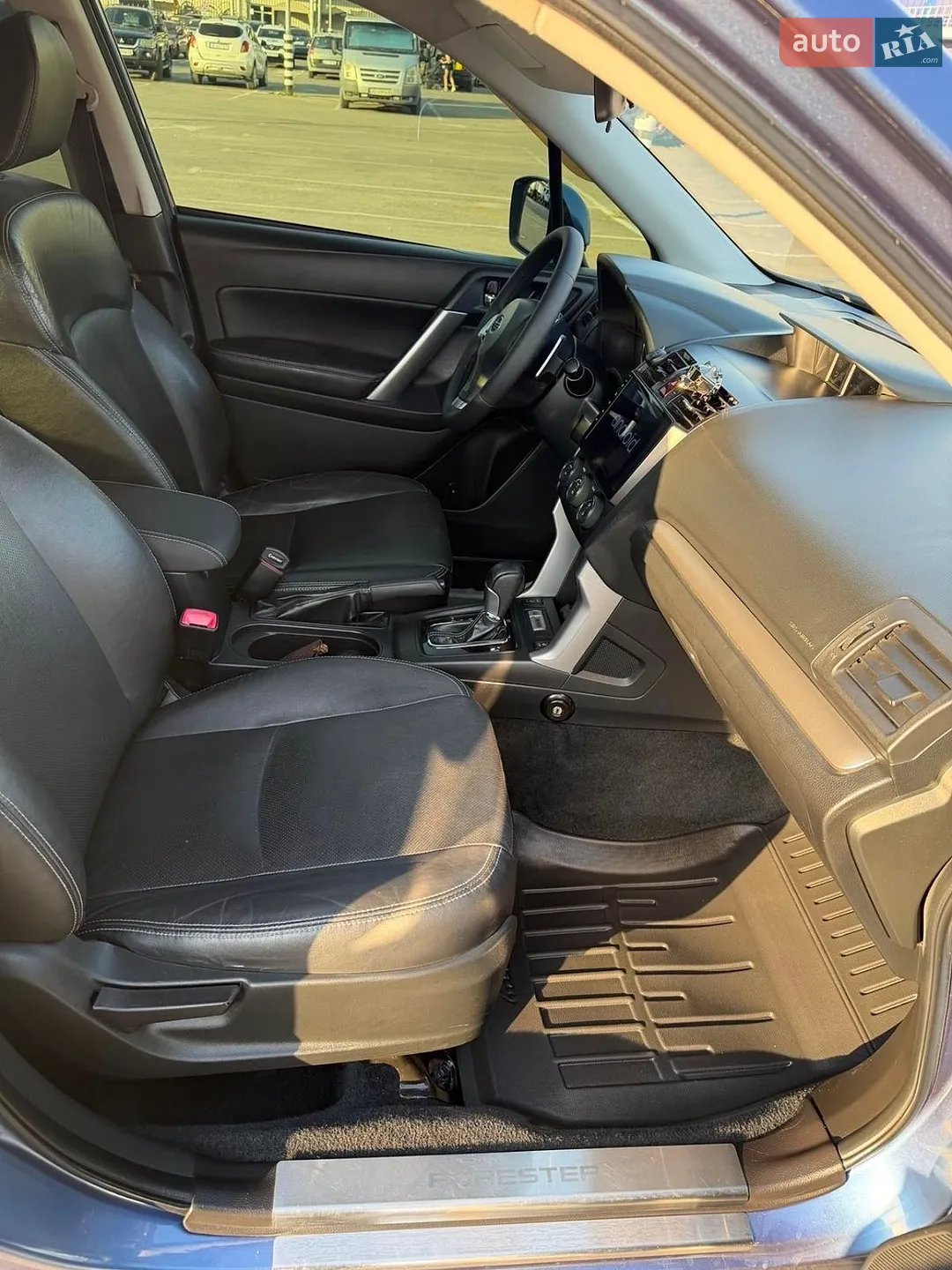 2014 Subaru Forester - мініатюра 12