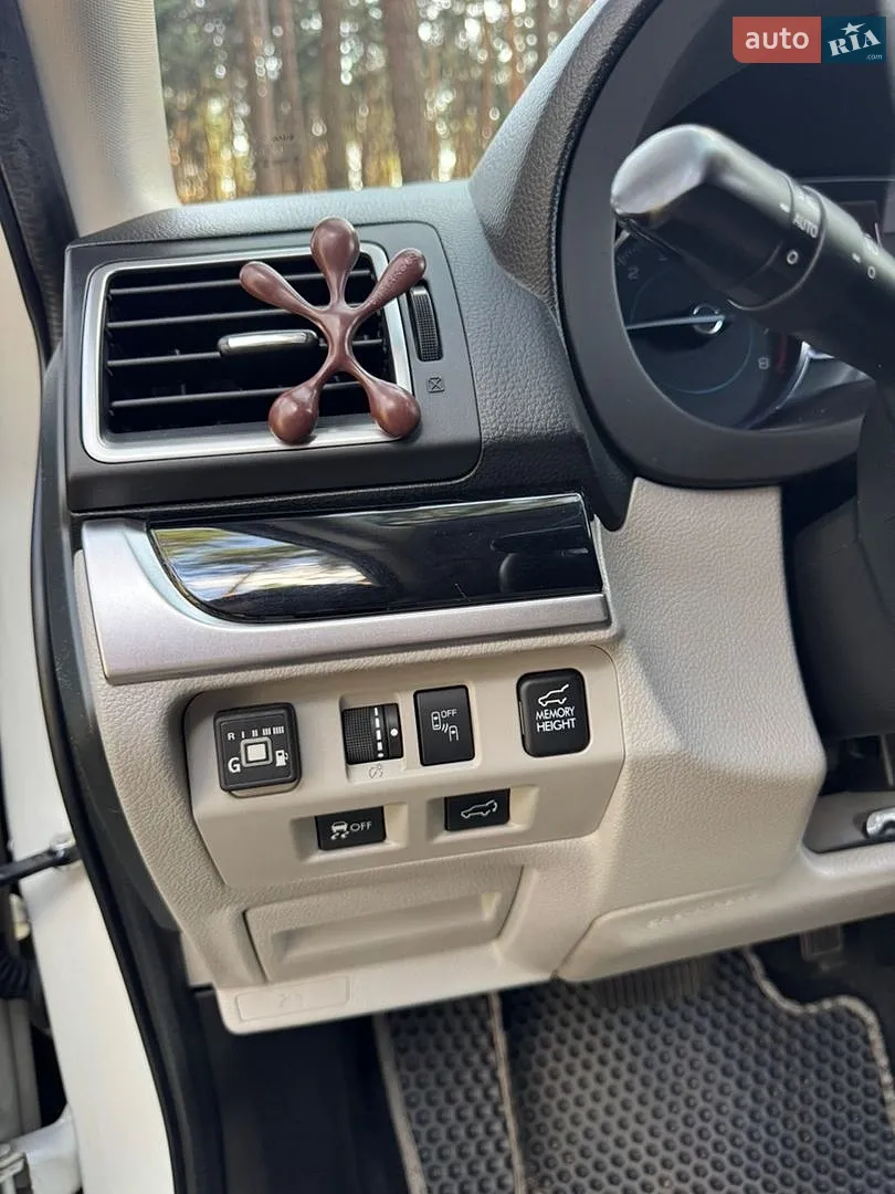 2017 Subaru Forester - мініатюра 11