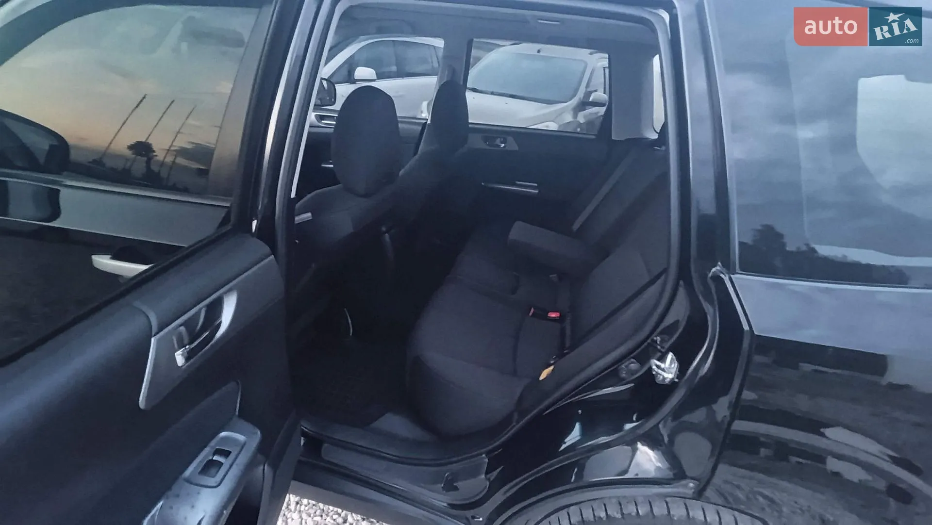 2011 Subaru Forester - мініатюра 12