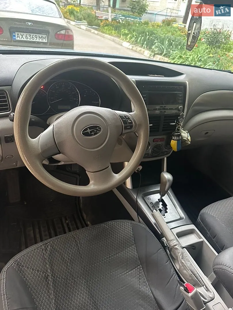 2011 Subaru Forester - мініатюра 9