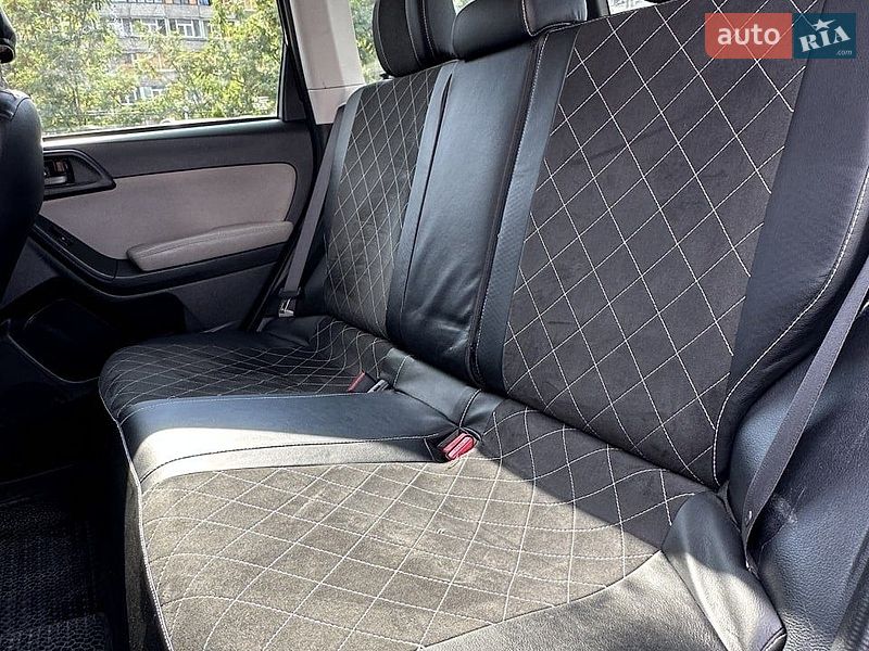Внедорожник / Кроссовер Subaru Forester 2015 в Сумах