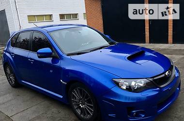 Хэтчбек Subaru Impreza WRX STI 2011 в Смеле