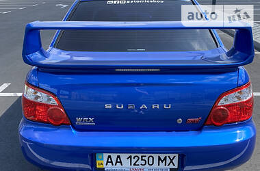 Седан Subaru Impreza  WRX STI 2004 в Києві