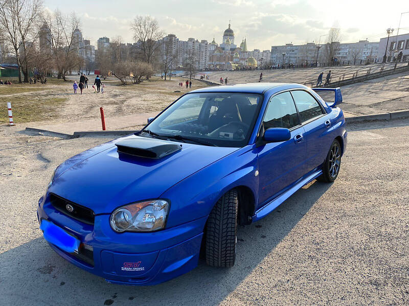 Субару sti 2003