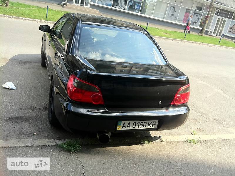 Седан Subaru Impreza 2004 в Киеве