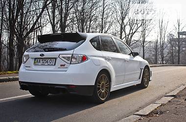 Хэтчбек Subaru Impreza 2008 в 
