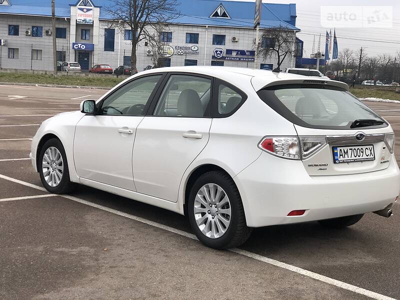 Хетчбек Subaru Impreza 2010 в Житомирі