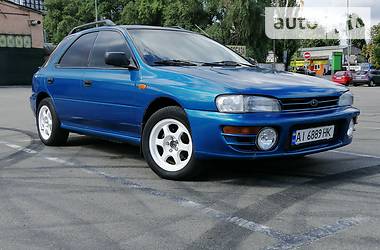 Универсал Subaru Impreza 1994 в Киеве