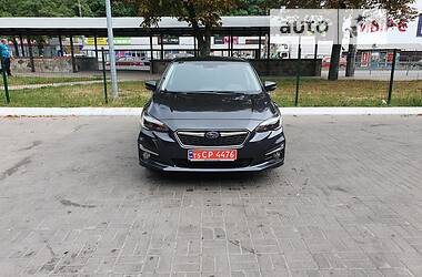 Хэтчбек Subaru Impreza 2018 в Киеве