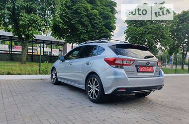 Хэтчбек Subaru Impreza 2017 в Киеве