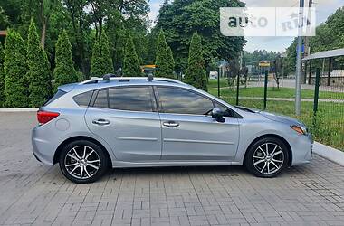 Хэтчбек Subaru Impreza 2017 в Киеве