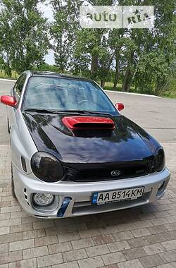 Седан Subaru Impreza 2002 в 