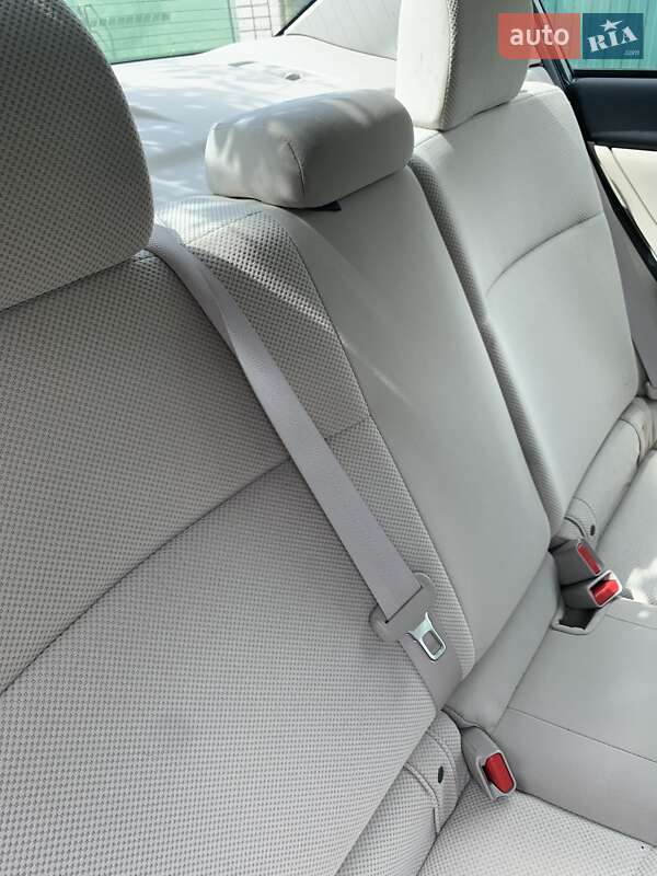 Седан Subaru Impreza 2014 в Корсунь-Шевченківському