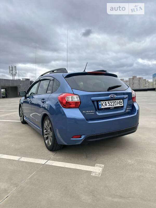 Хэтчбек Subaru Impreza 2015 в Киеве