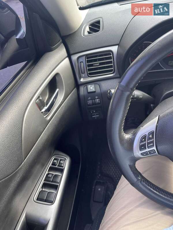 Хэтчбек Subaru Impreza 2011 в Тернополе