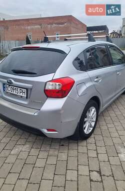 Хэтчбек Subaru Impreza 2012 в 