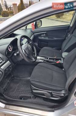 Хэтчбек Subaru Impreza 2012 в 