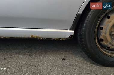 Седан Subaru Impreza 2003 в 