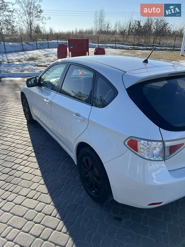 Хэтчбек Subaru Impreza 2008 в Ровно