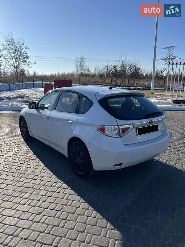 Хэтчбек Subaru Impreza 2008 в Ровно
