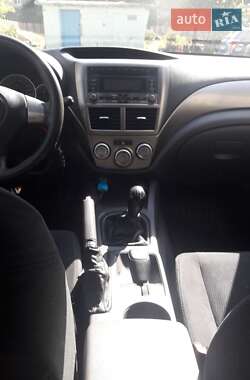 Хэтчбек Subaru Impreza 2008 в 