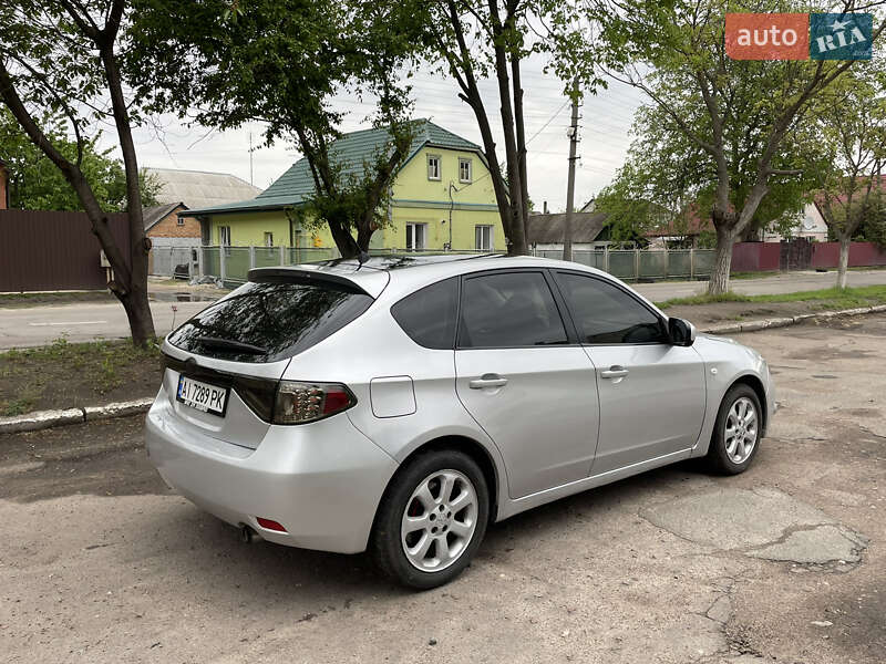 Хетчбек Subaru Impreza 2007 в 