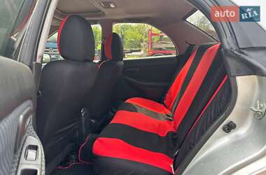 Седан Subaru Impreza 2005 в 
