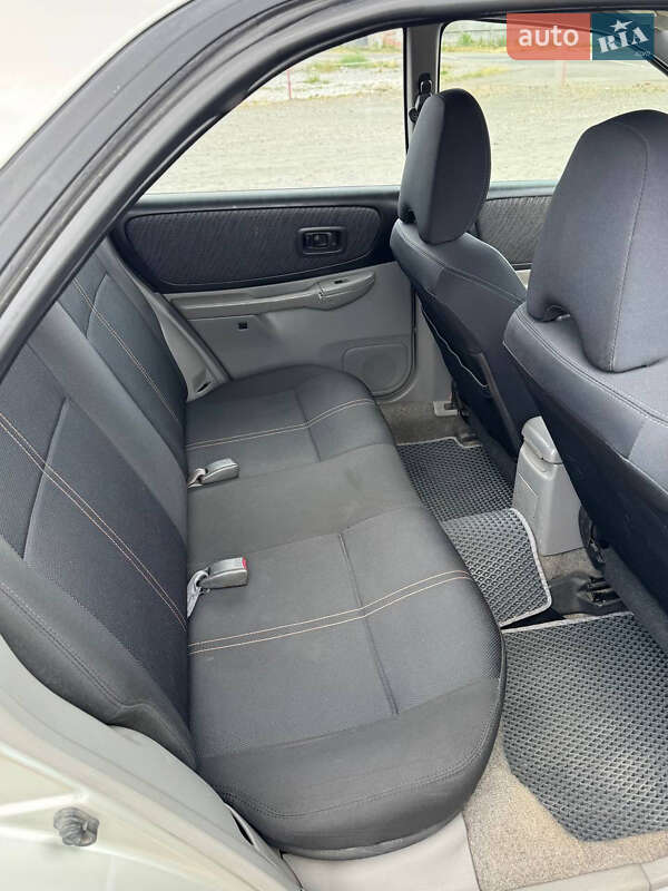 Універсал Subaru Impreza 2001 в Дніпрі фото 13 Універсал Subaru Impreza 2001 в Дніпрі
