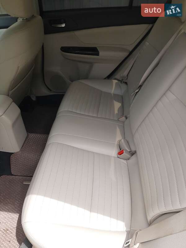 Седан Subaru Impreza 2016 в Ивано-Франковске