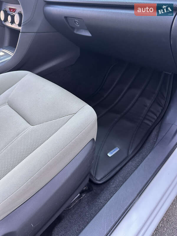 Седан Subaru Impreza 2017 в Києві