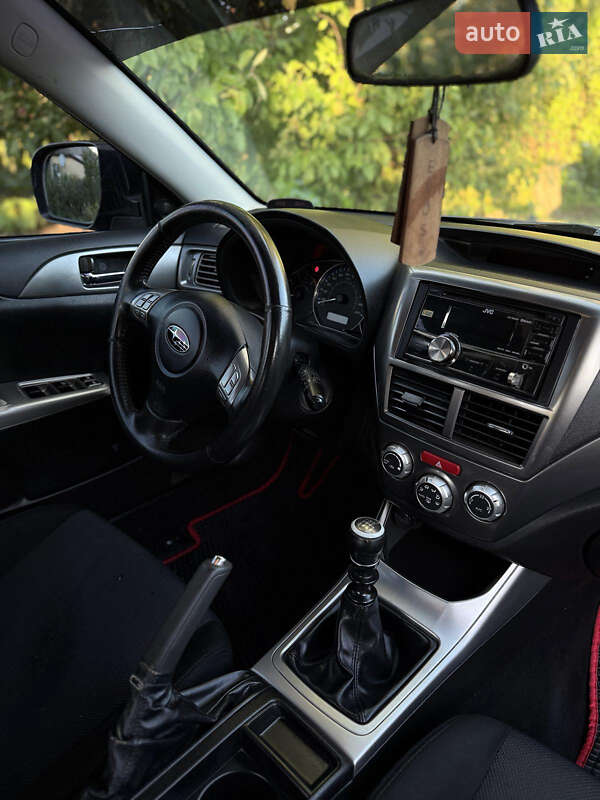 Хэтчбек Subaru Impreza 2010 в Виннице