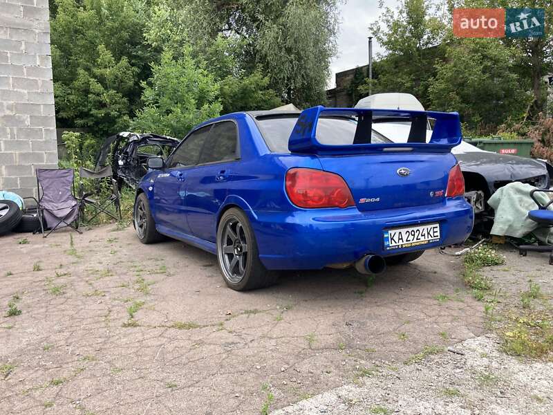 Седан Subaru Impreza 2003 в Киеве