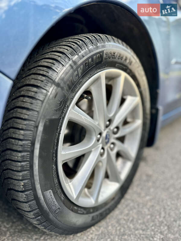 Седан Subaru Impreza 2015 в Черкассах