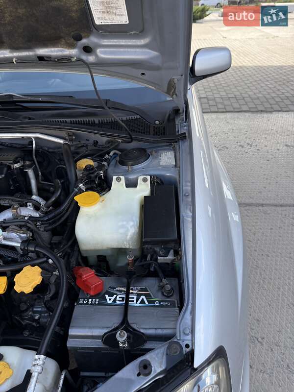 Седан Subaru Impreza 2004 в Харькове