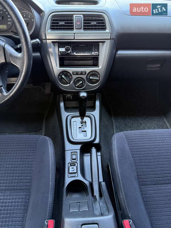 Седан Subaru Impreza 2004 в Харькове