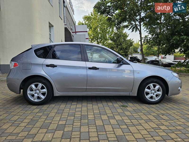 Хэтчбек Subaru Impreza 2008 в Одессе