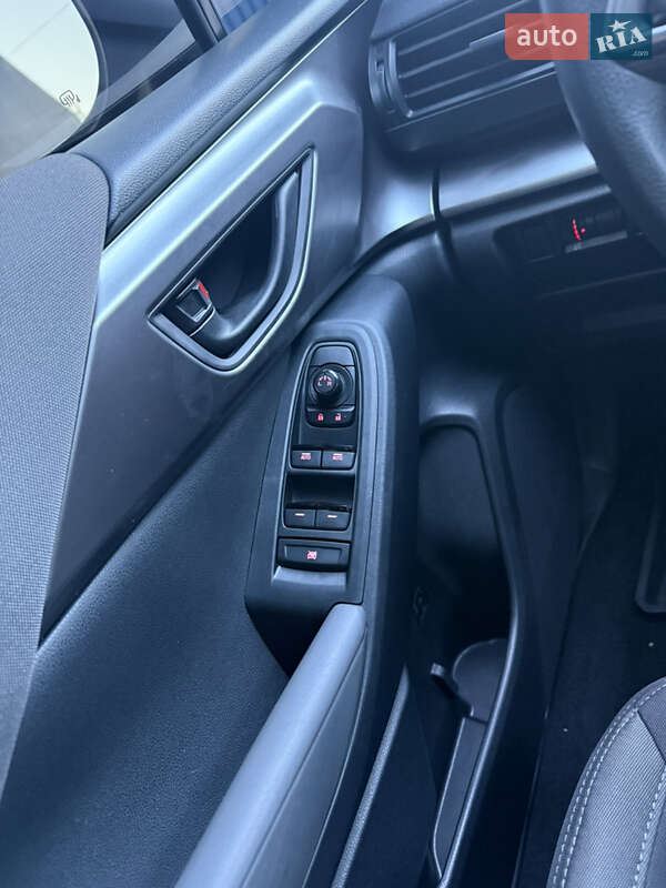 Хетчбек Subaru Impreza 2024 в Львові