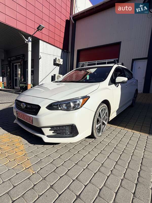 Хетчбек Subaru Impreza 2020 в Львові
