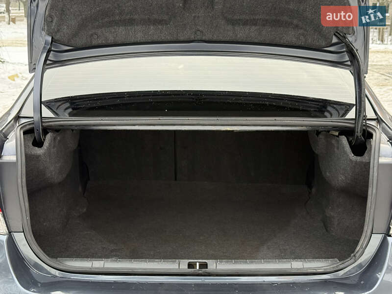 Седан Subaru Impreza 2017 в Днепре