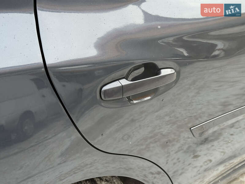 Седан Subaru Impreza 2017 в Днепре