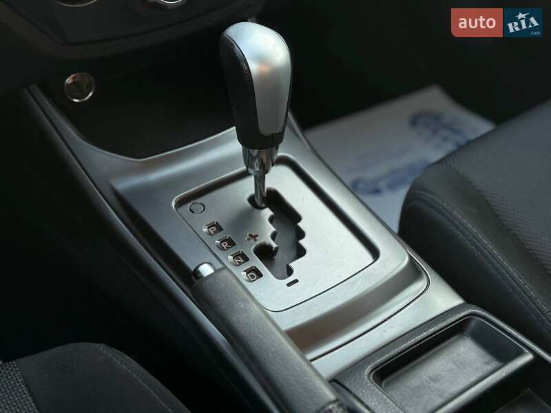 Хэтчбек Subaru Impreza 2011 в Киеве