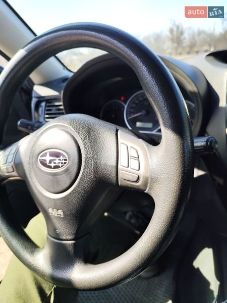 Хэтчбек Subaru Impreza 2008 в Горишних Плавнях
