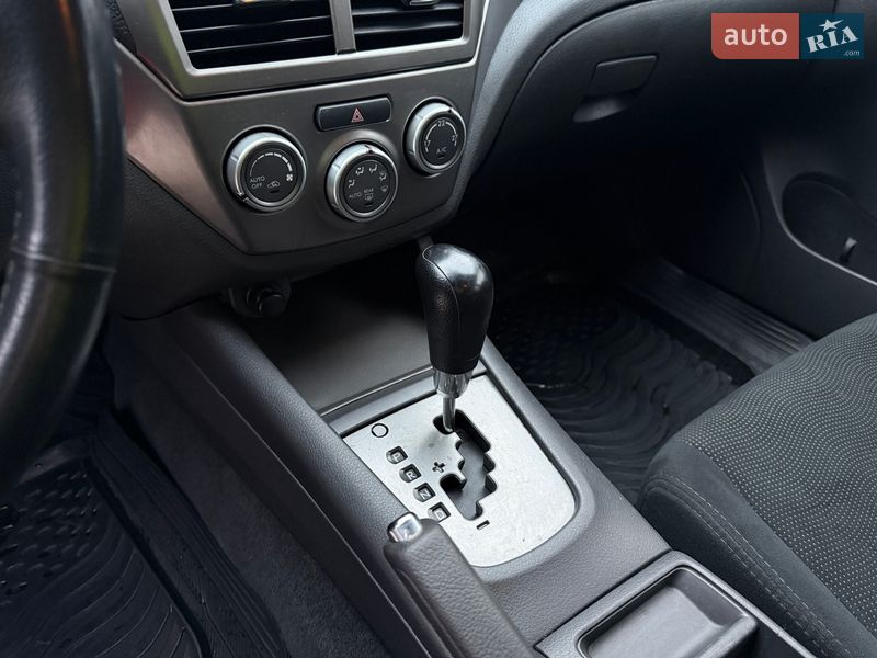 Хэтчбек Subaru Impreza 2011 в Житомире