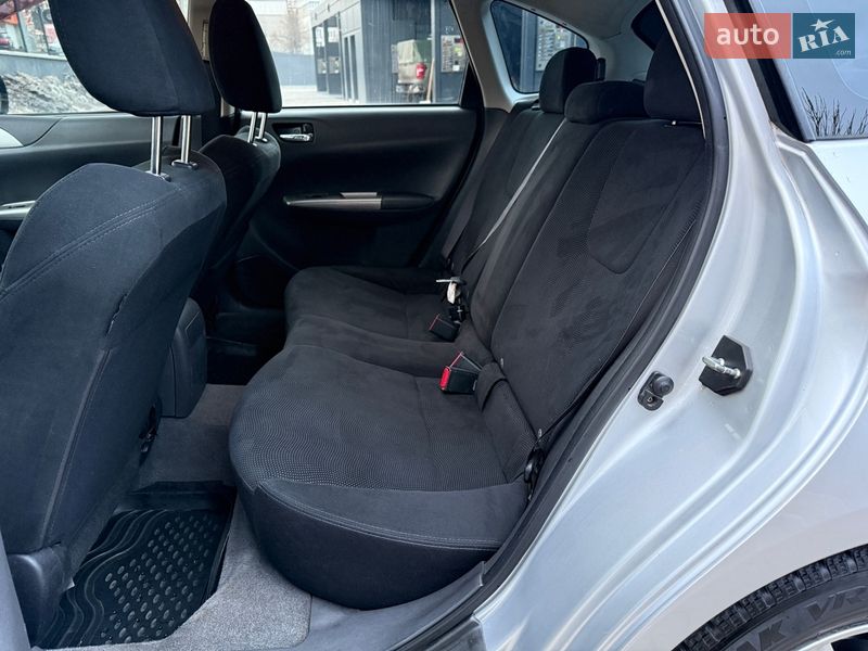 Хэтчбек Subaru Impreza 2011 в Житомире