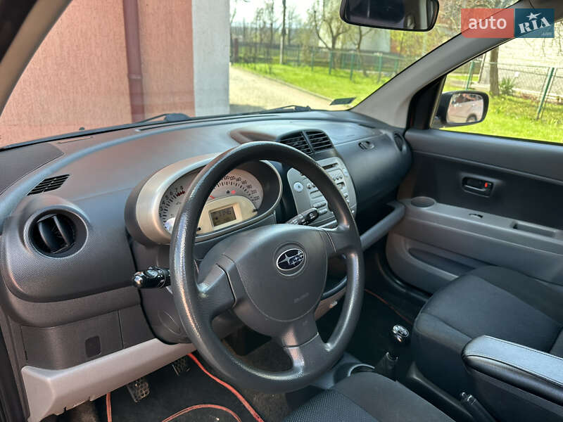 Хетчбек Subaru Justy 2009 в Дрогобичі
