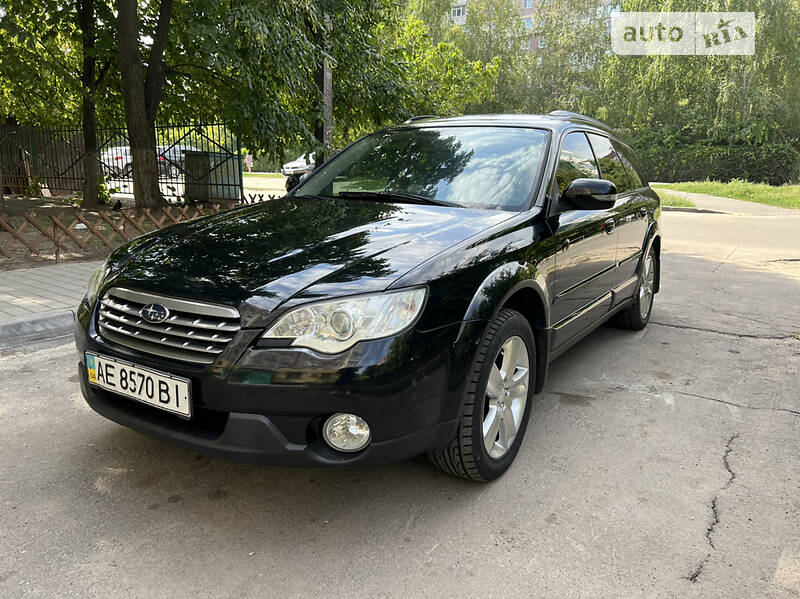 Універсал Subaru Legacy Outback 2007 в Дніпрі